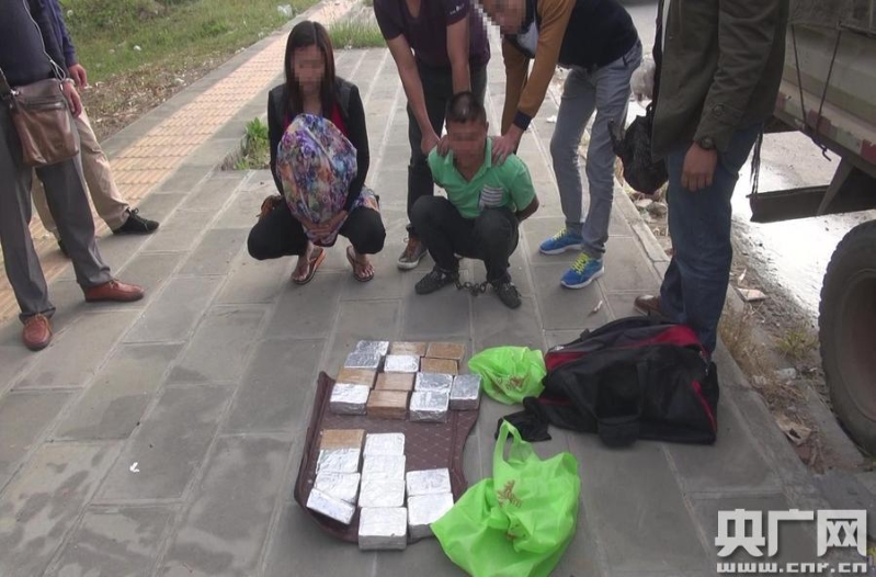 中国一向严厉打击贩毒。